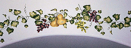 Arch with grapes and pears